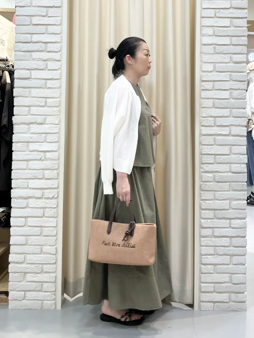 ONWARD CROSSET SELECT 中野 コーディネート画像