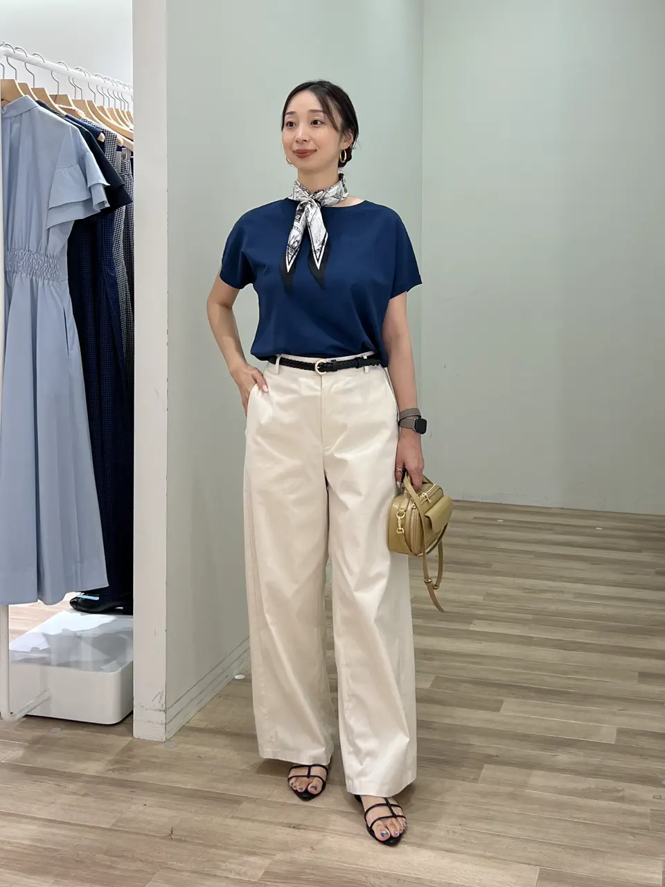 村上 コーディネート画像