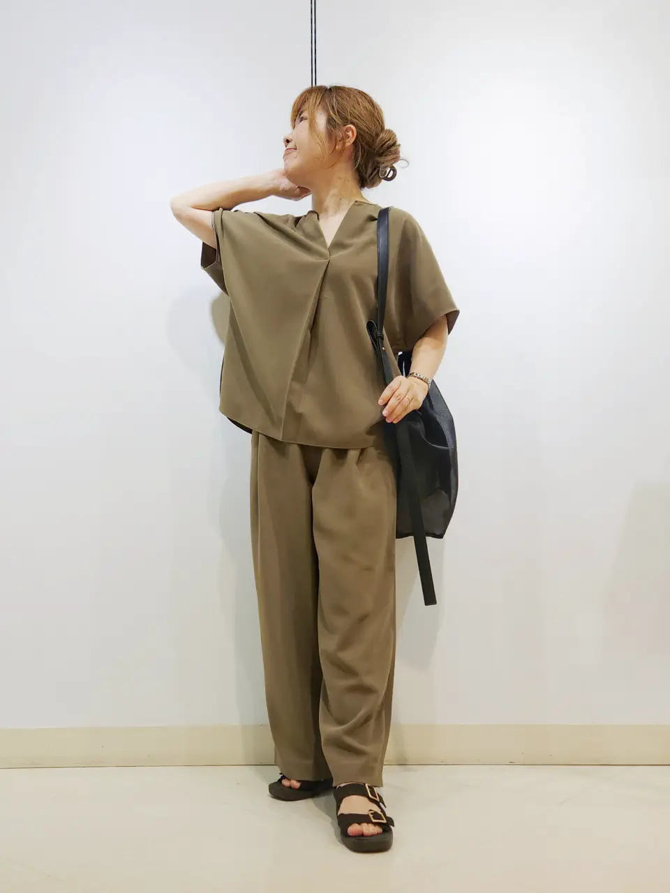 ONWARD CROSSET SELECT 中野 コーディネート画像