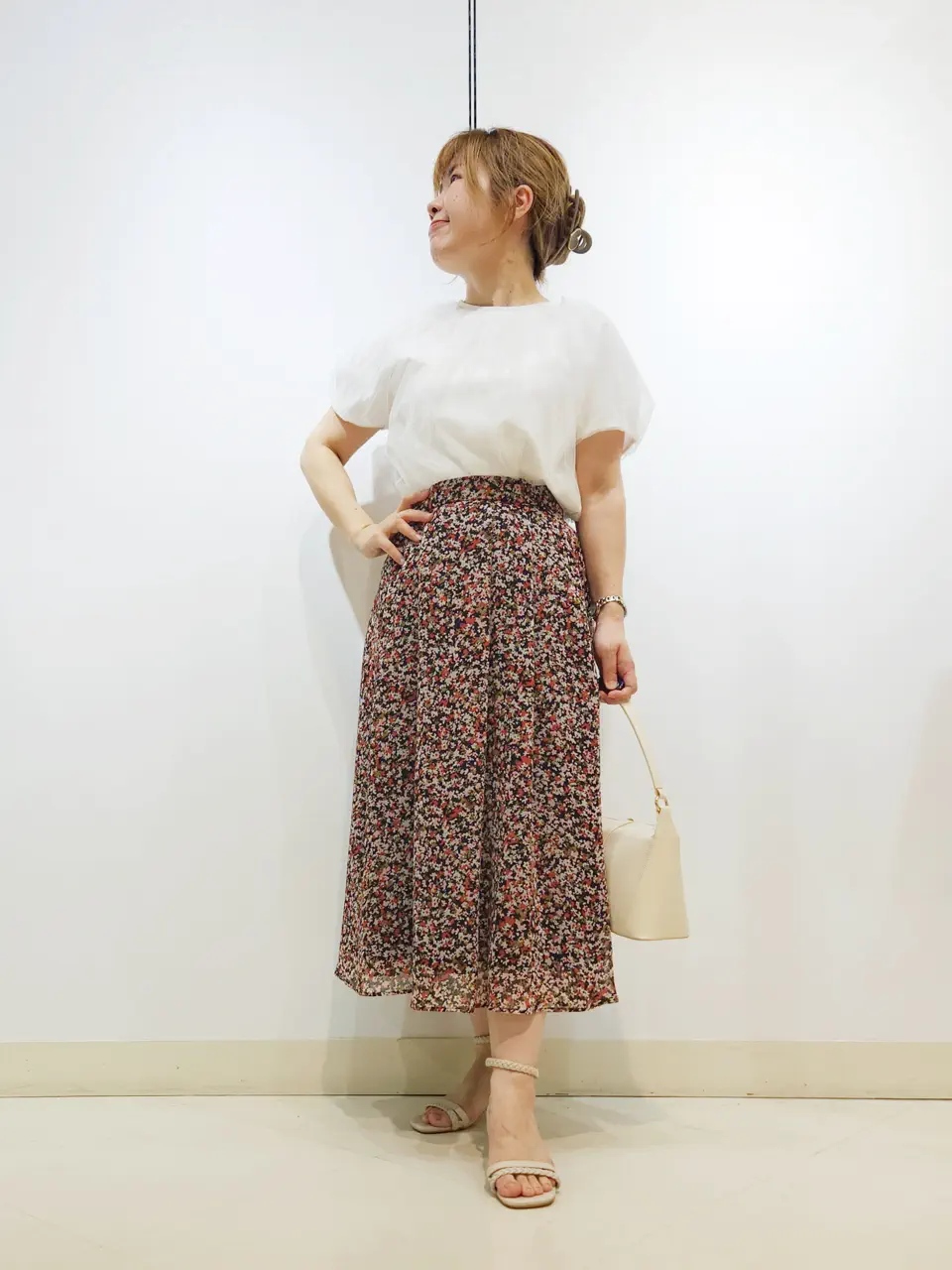 ONWARD CROSSET SELECT 中野 コーディネート画像