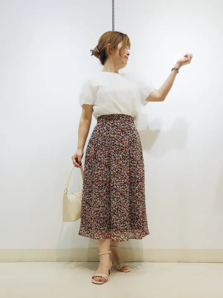 ONWARD CROSSET SELECT 中野 コーディネート画像