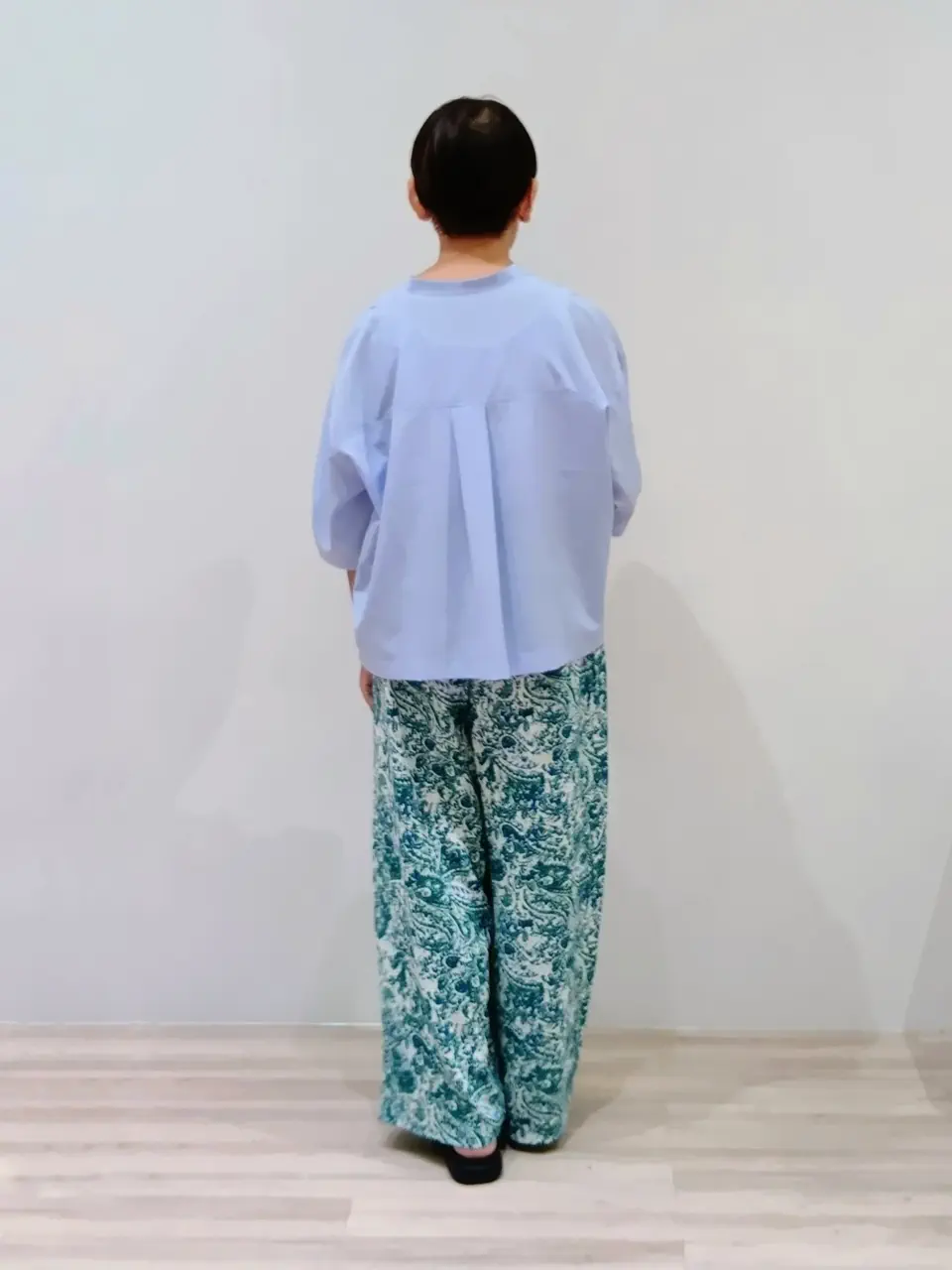 ONWARD CROSSET SELECT 川口 コーディネート画像
