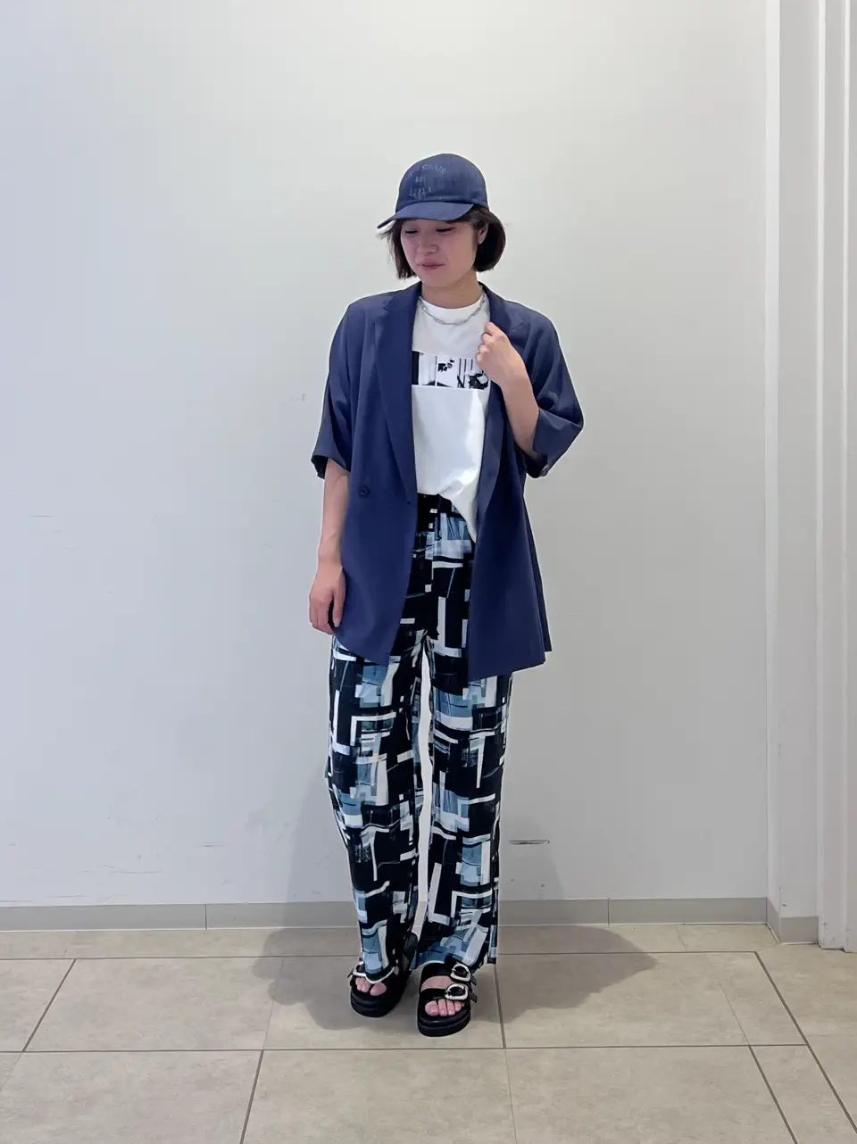 ONWARD CROSSET SELECT 藤田 コーディネート画像