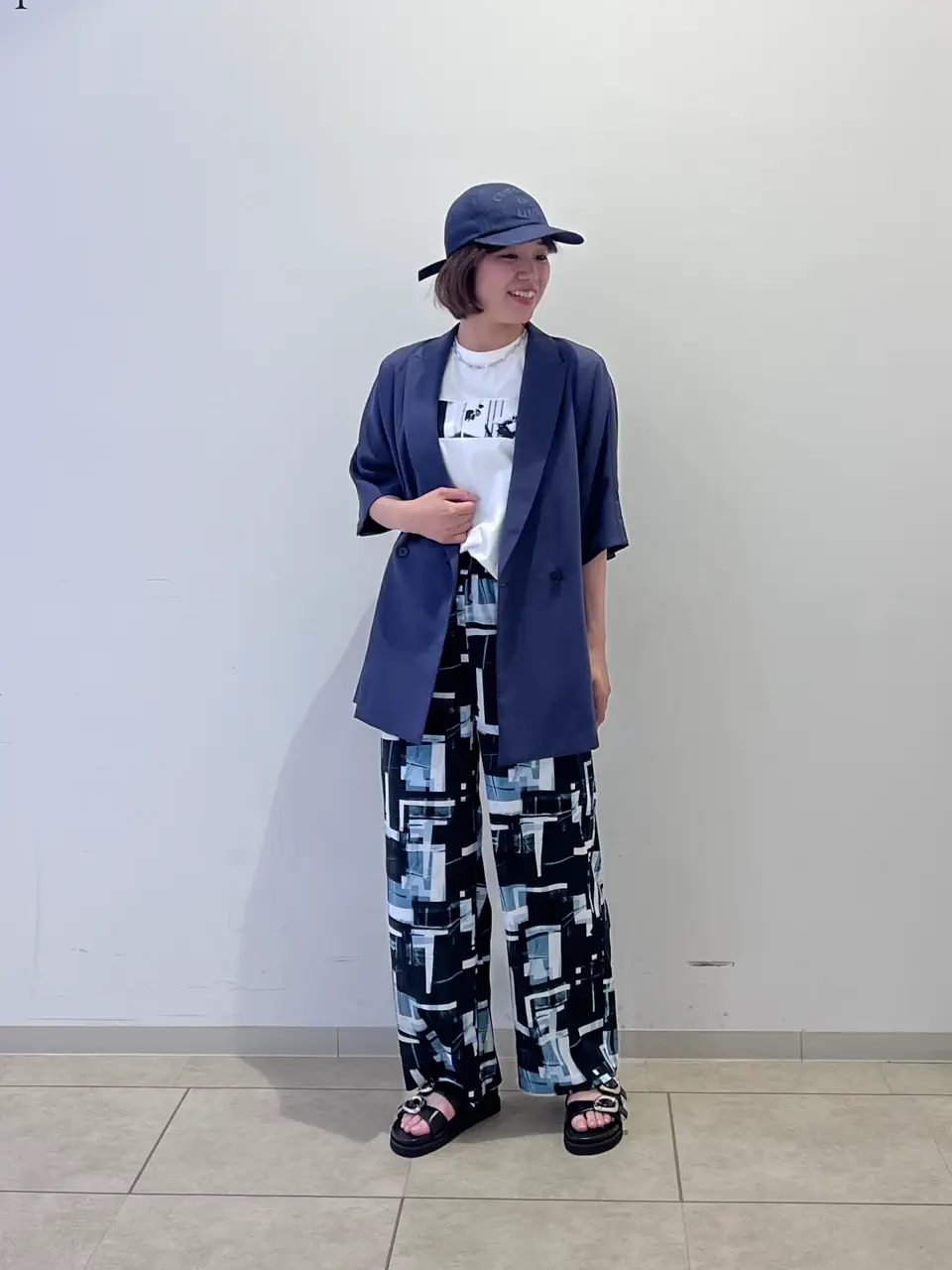 ONWARD CROSSET SELECT 藤田 コーディネート画像