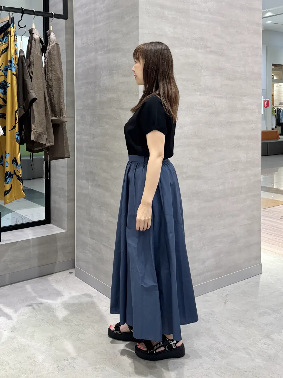 ONWARD CROSSET SELECT SAKAI コーディネート画像