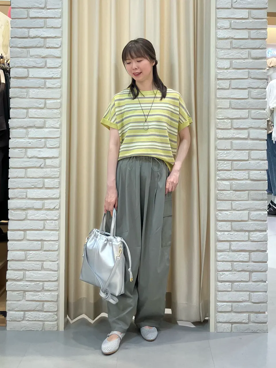 ONWARD CROSSET SELECT 檀 コーディネート画像