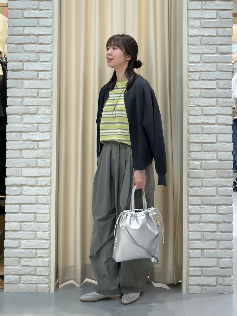 ONWARD CROSSET SELECT 檀 コーディネート画像