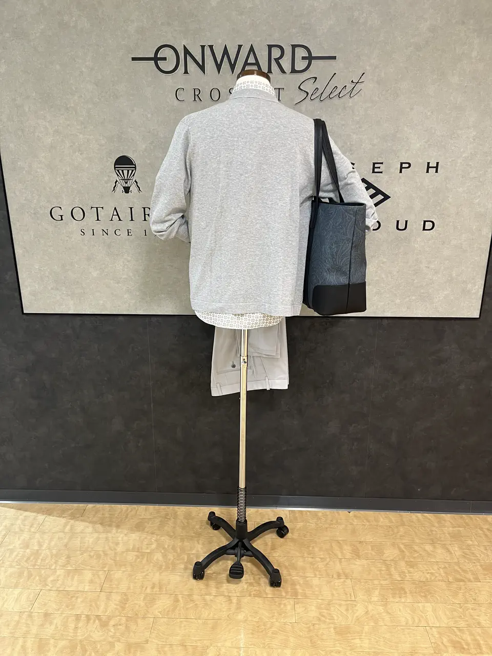 ONWARD CROSSET SELECT 石川 コーディネート画像