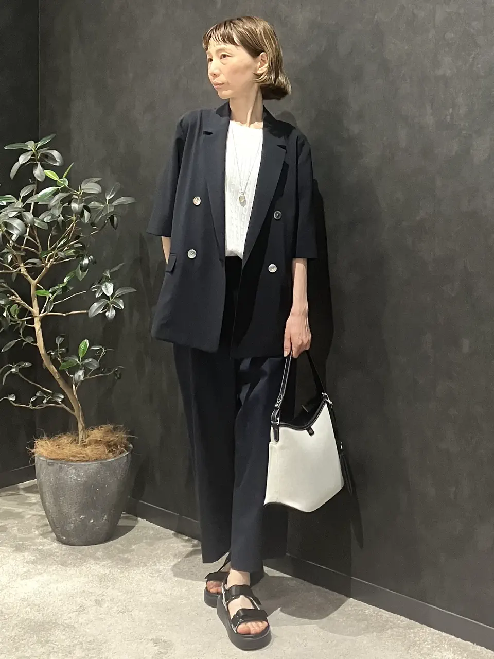 ONWARD CROSSET SELECT 阿部 コーディネート画像