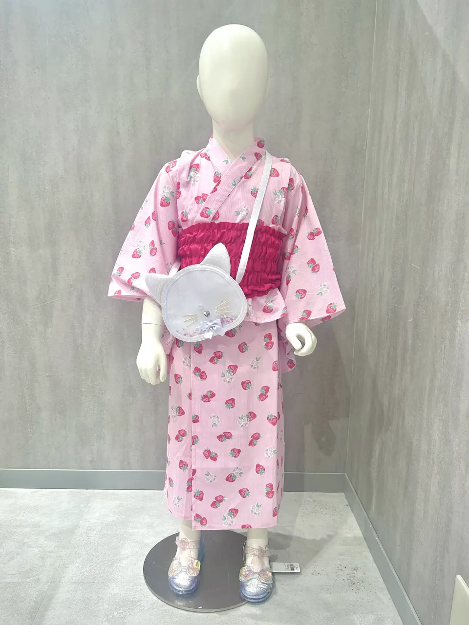  秋葉 コーディネート画像