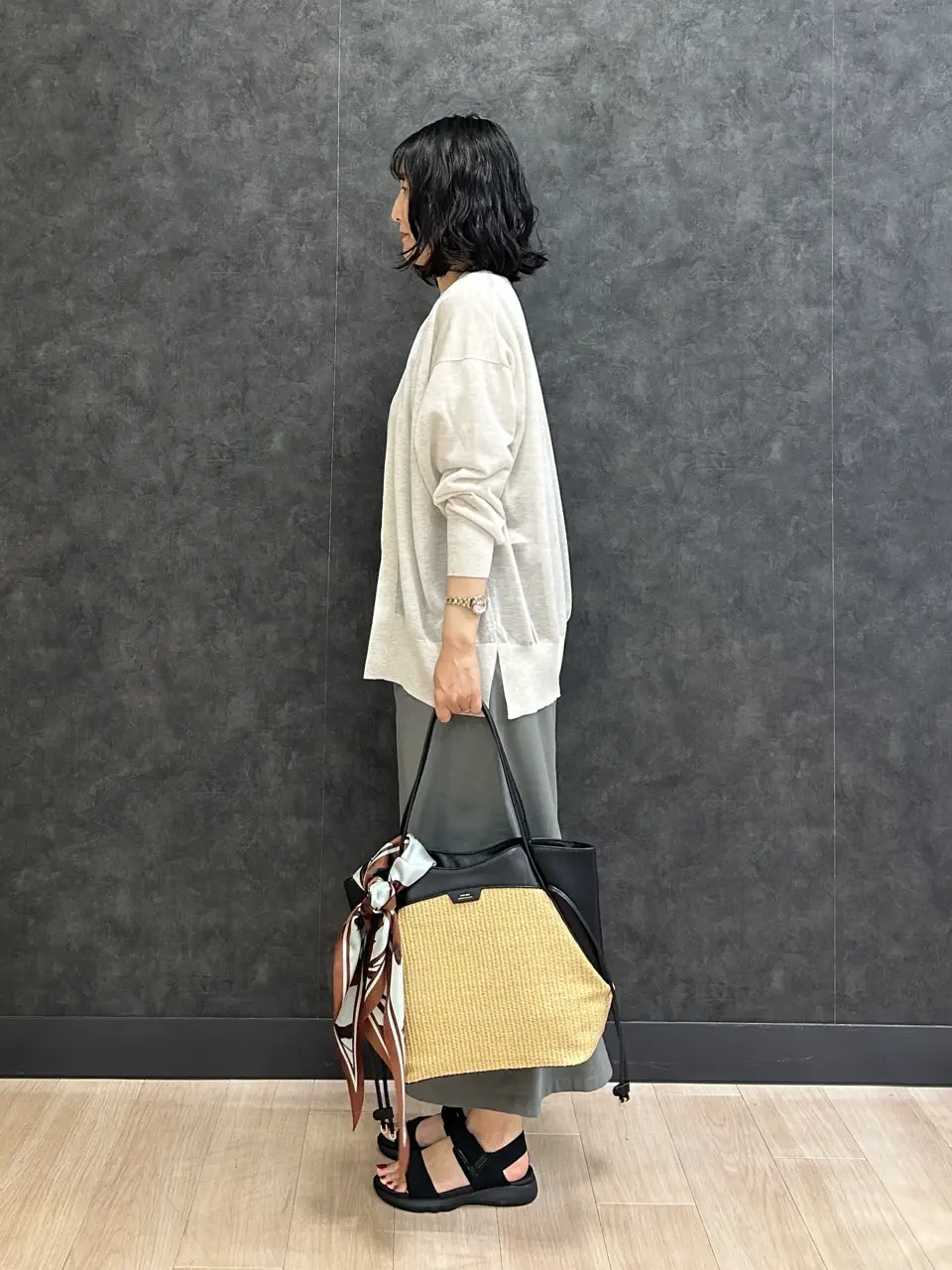 ONWARD CROSSET SELECT 鈴木 コーディネート画像
