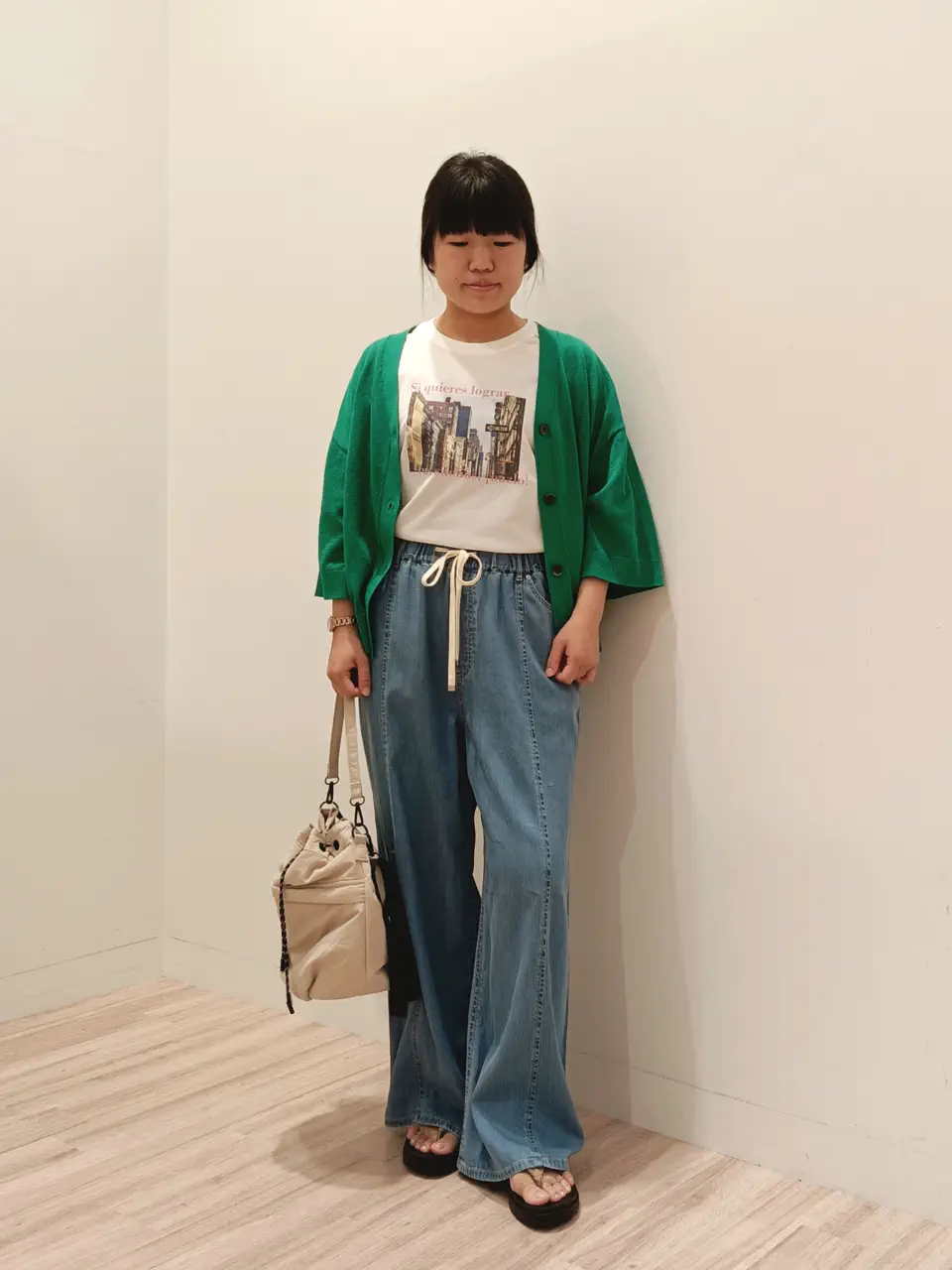  権田 コーディネート画像