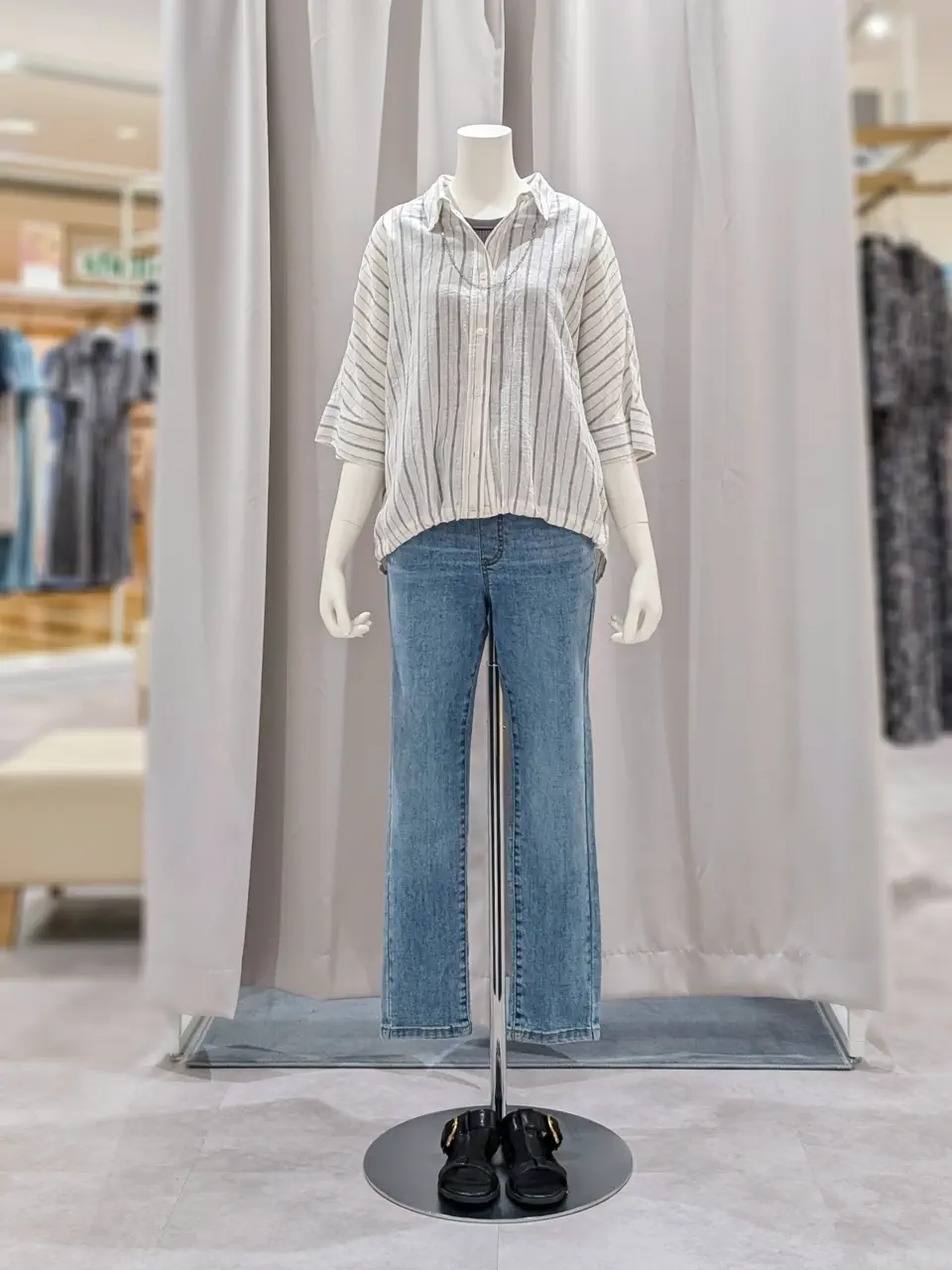 ONWARD CROSSET SELECT 岩田 コーディネート画像