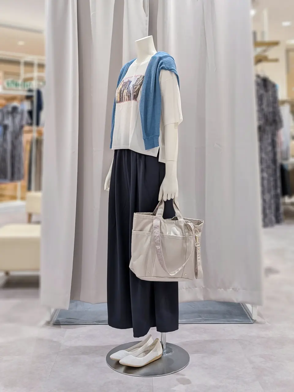 ONWARD CROSSET SELECT 岩田 コーディネート画像
