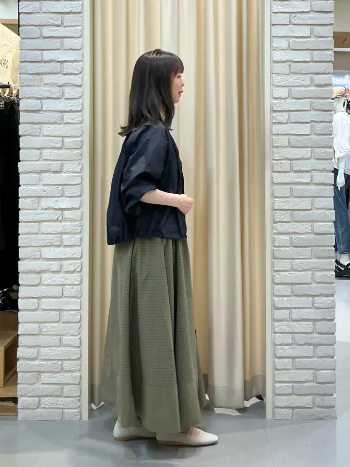 ONWARD CROSSET SELECT 檀 コーディネート画像