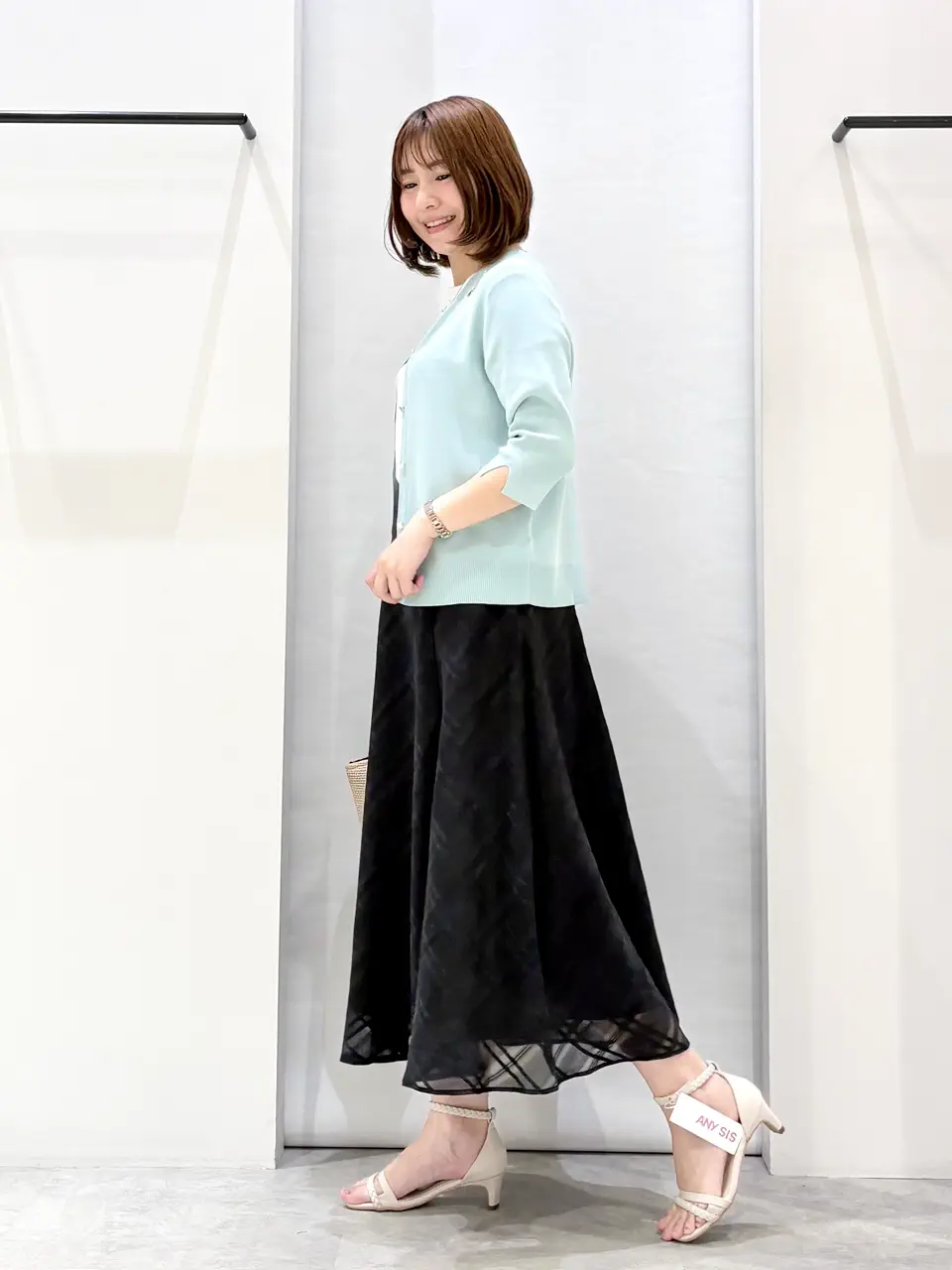 ONWARD CROSSET SELECT 横田 コーディネート画像