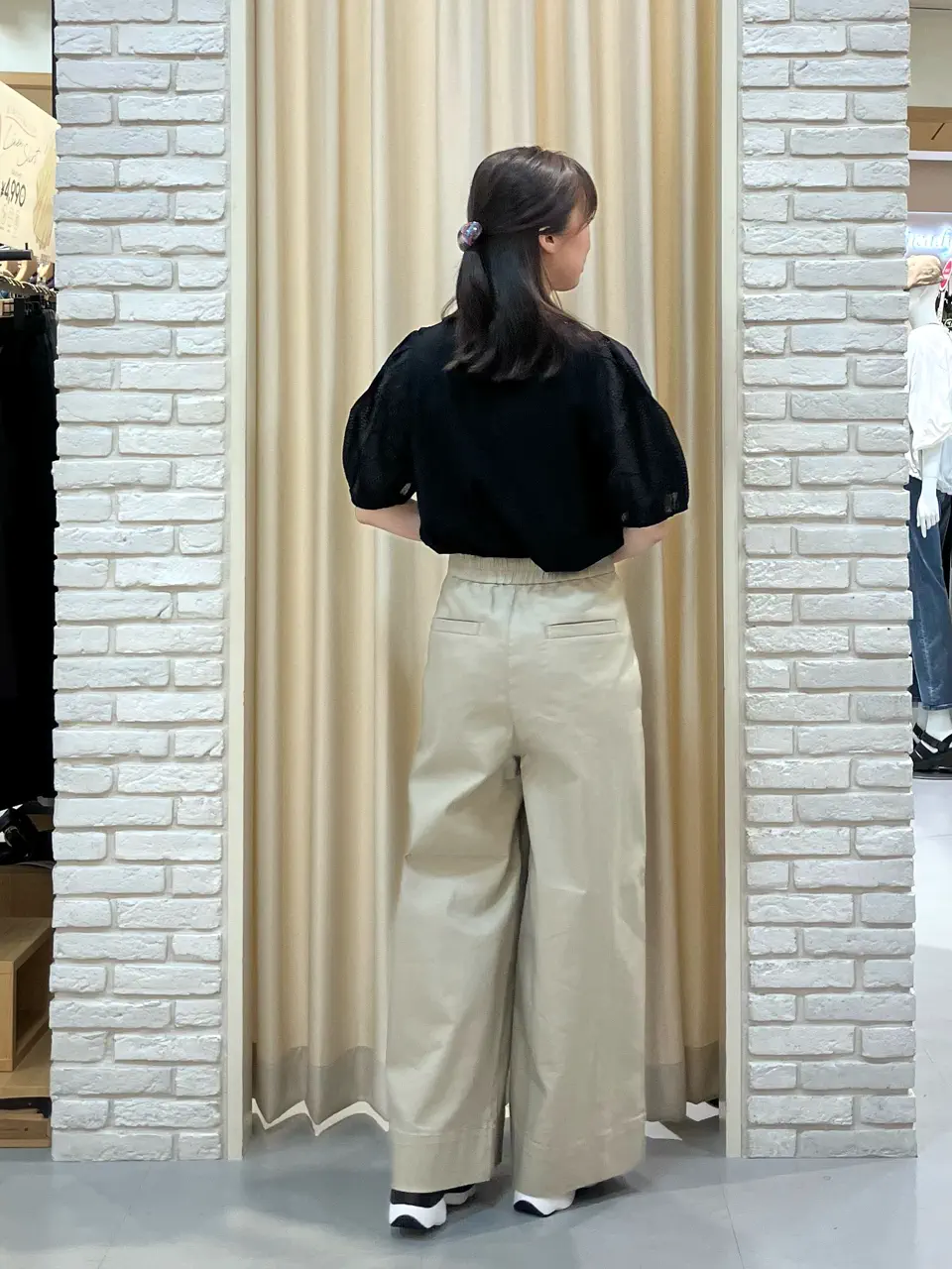 ONWARD CROSSET SELECT 檀 コーディネート画像