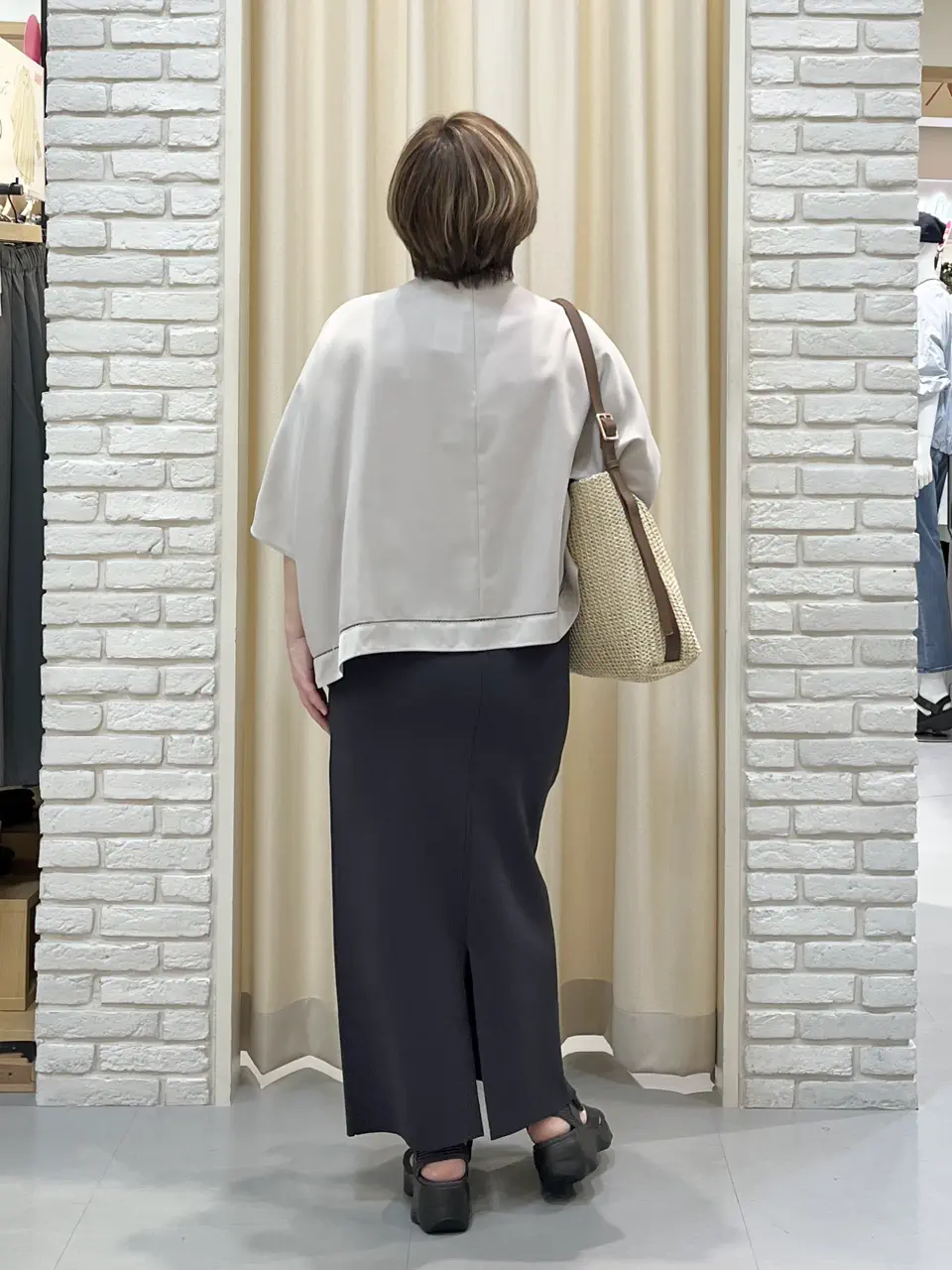 ONWARD CROSSET SELECT 吉田 コーディネート画像