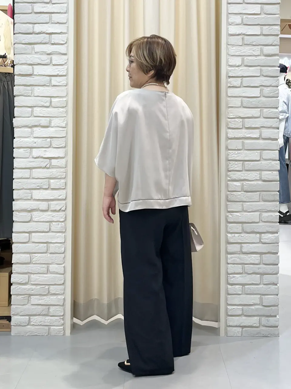 ONWARD CROSSET SELECT 吉田 コーディネート画像