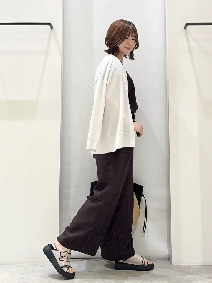 ONWARD CROSSET SELECT 横田 コーディネート画像