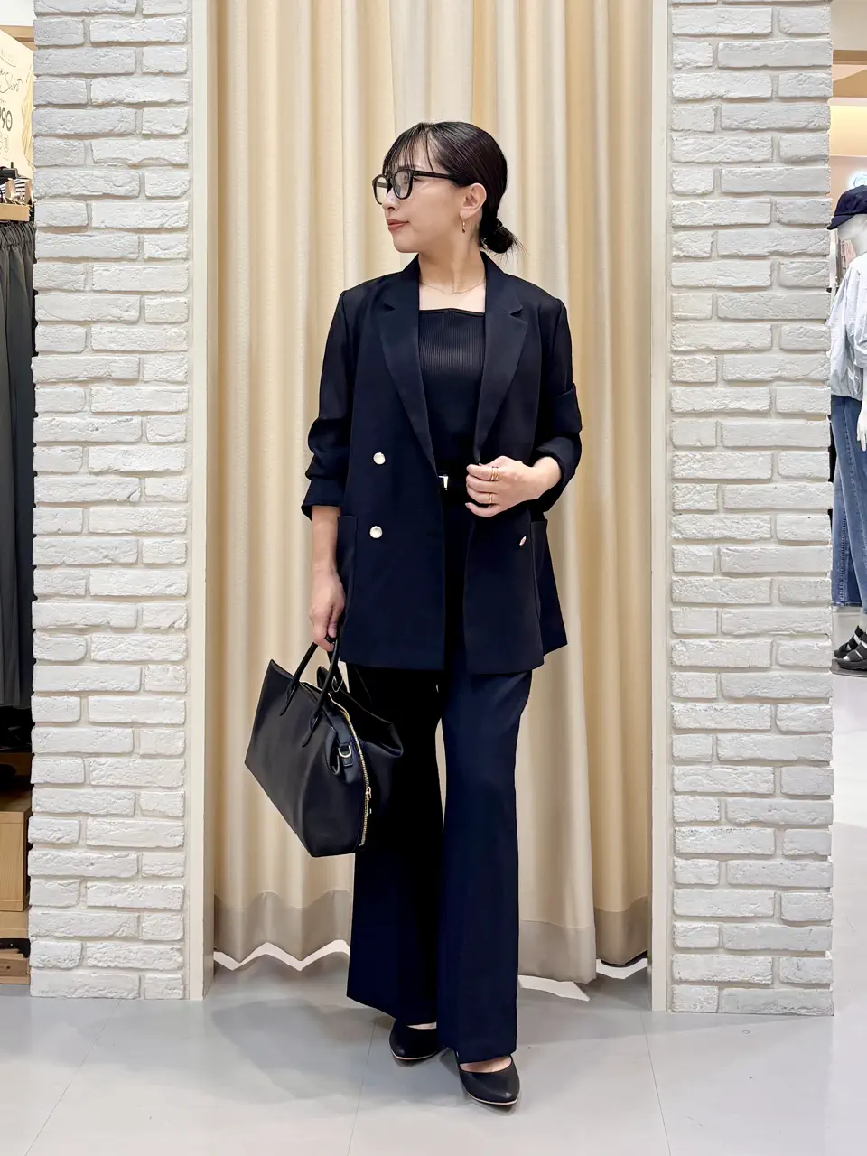ONWARD CROSSET SELECT 服部 コーディネート画像