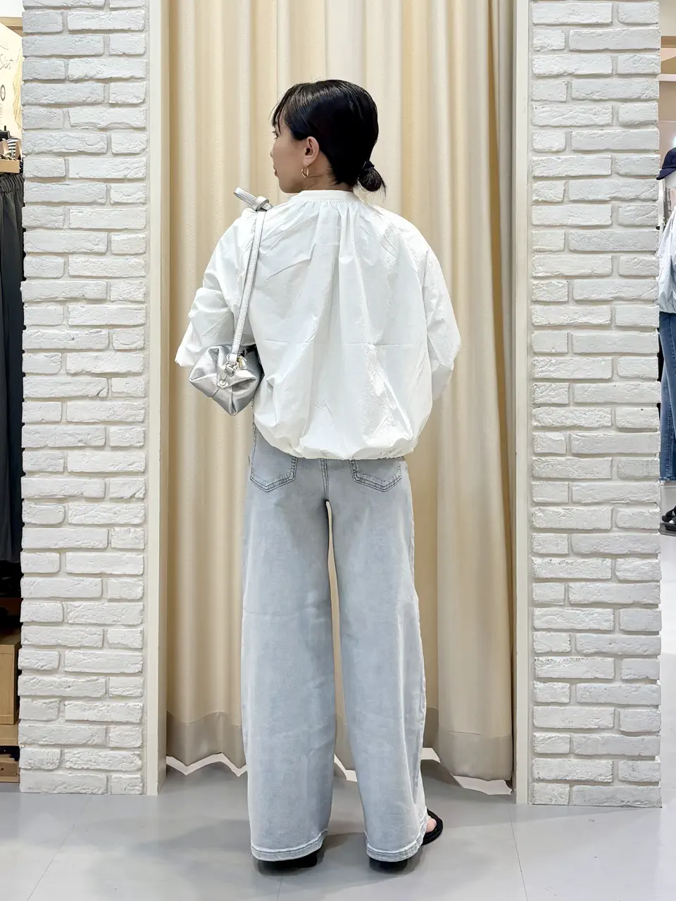 ONWARD CROSSET SELECT 服部 コーディネート画像