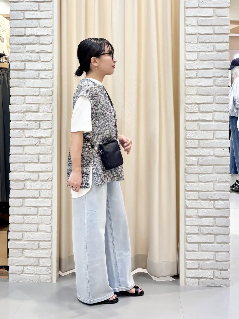 ONWARD CROSSET SELECT 服部 コーディネート画像