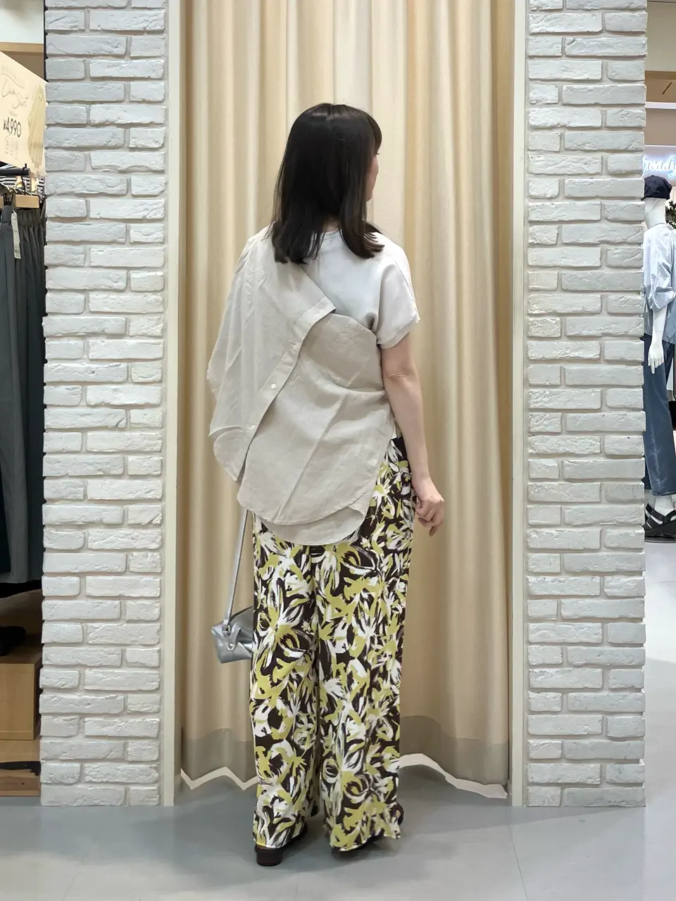 ONWARD CROSSET SELECT 檀 コーディネート画像