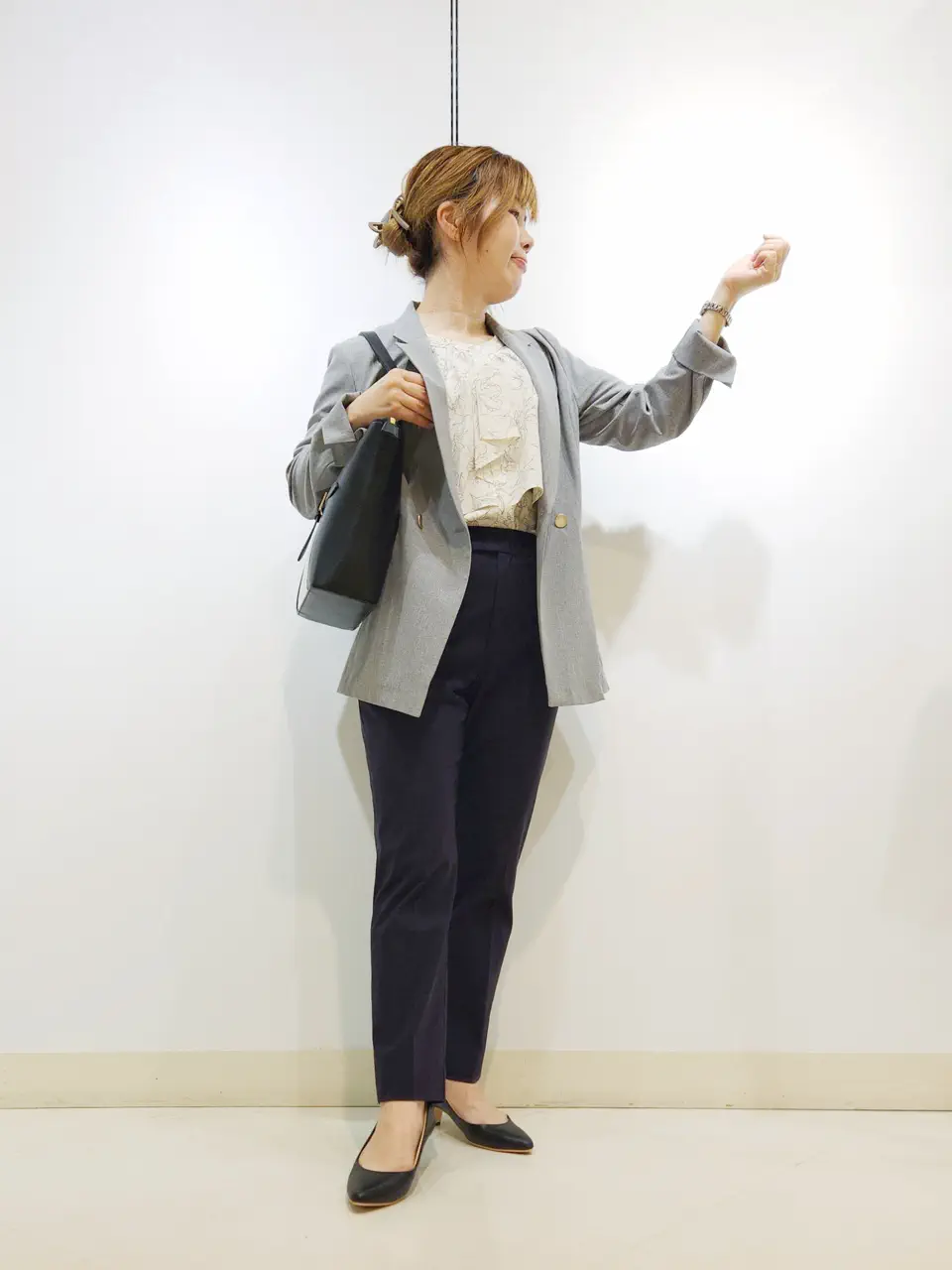 ONWARD CROSSET SELECT 中野 コーディネート画像