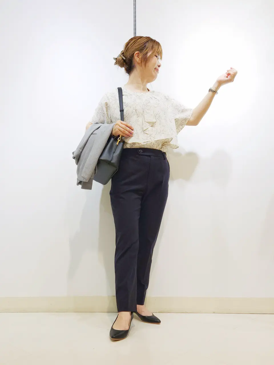 ONWARD CROSSET SELECT 中野 コーディネート画像