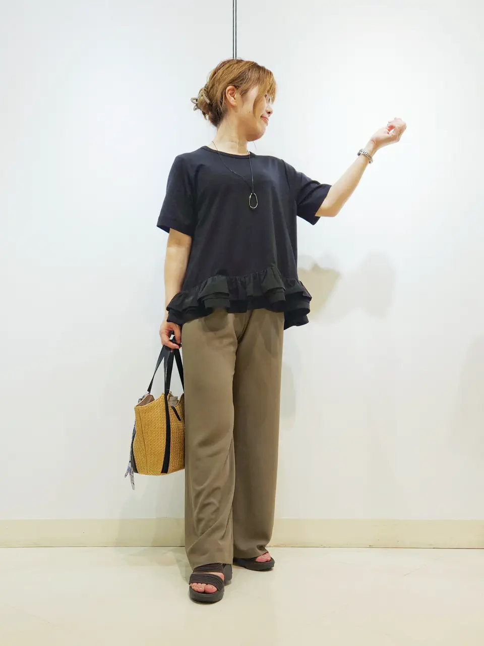 ONWARD CROSSET SELECT 中野 コーディネート画像