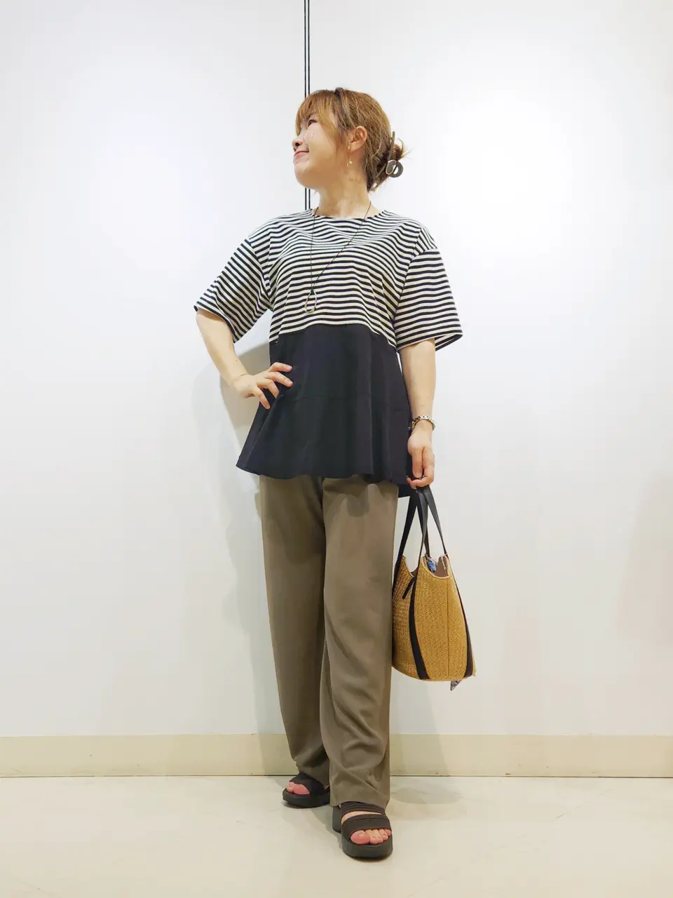 ONWARD CROSSET SELECT 中野 コーディネート画像