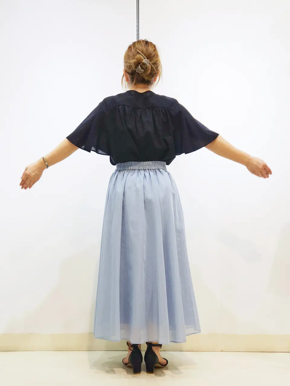 ONWARD CROSSET SELECT 中野 コーディネート画像