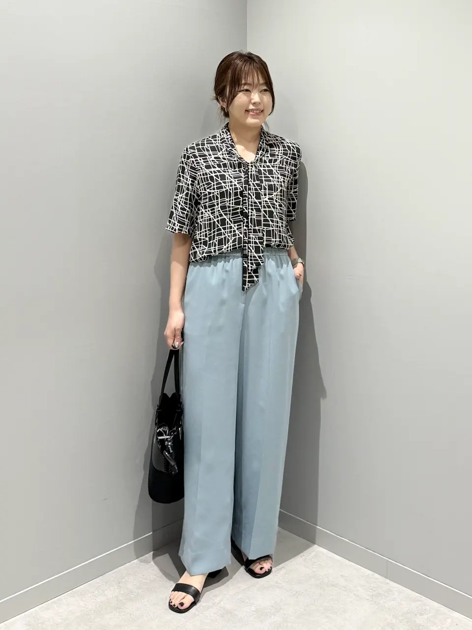 ONWARD CROSSET SELECT Tamura コーディネート画像