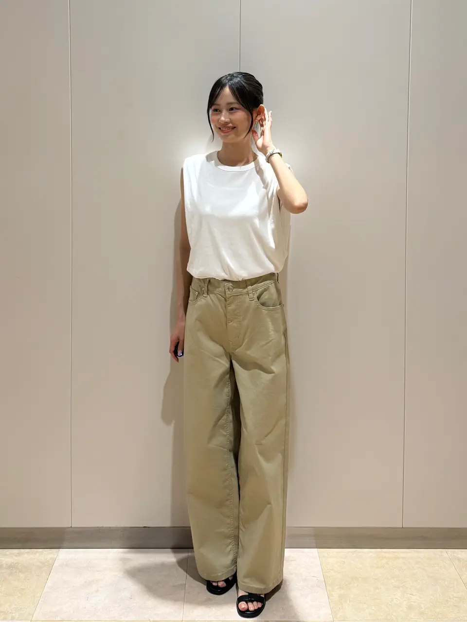  アサノ コーディネート画像