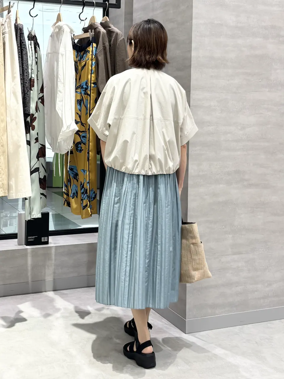 ONWARD CROSSET SELECT Chie コーディネート画像