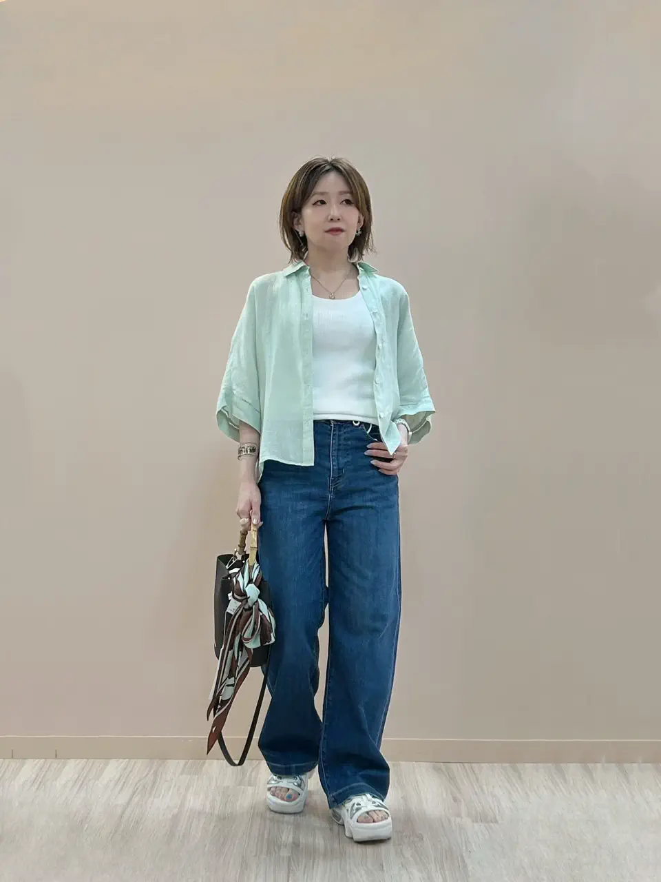  sato コーディネート画像