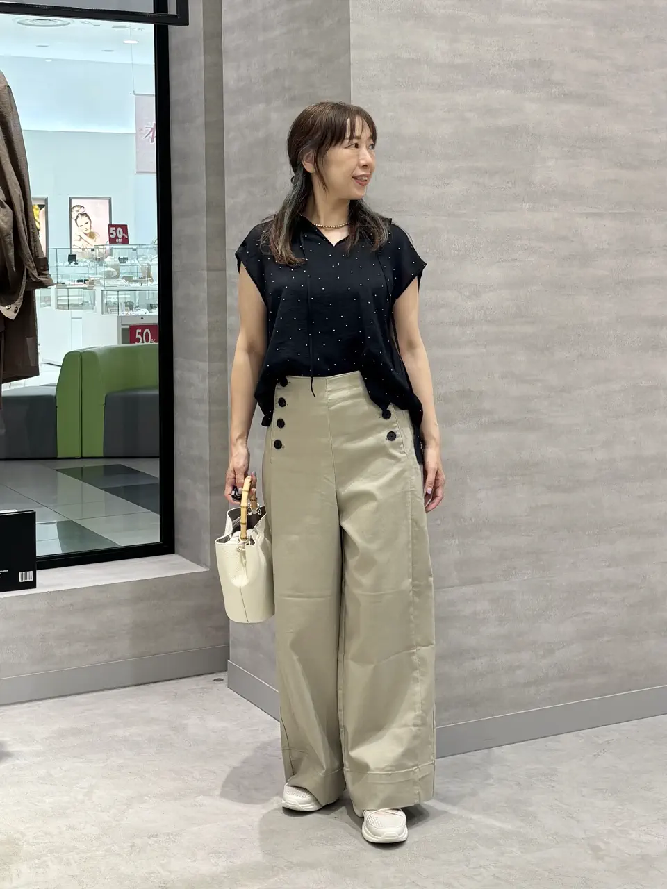  SAKAI コーディネート画像