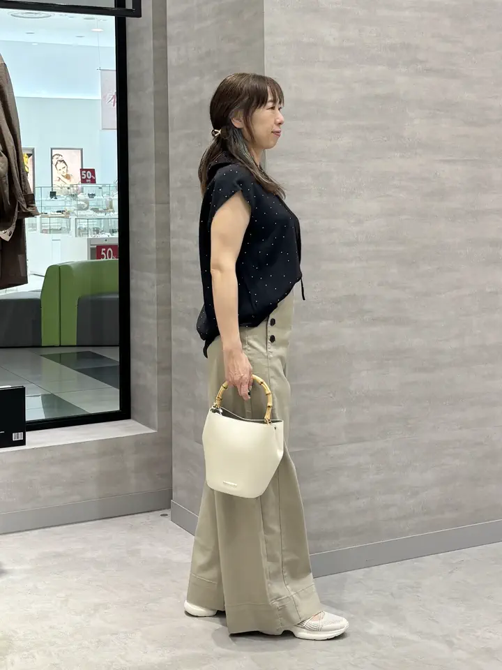 ONWARD CROSSET SELECT SAKAI コーディネート画像