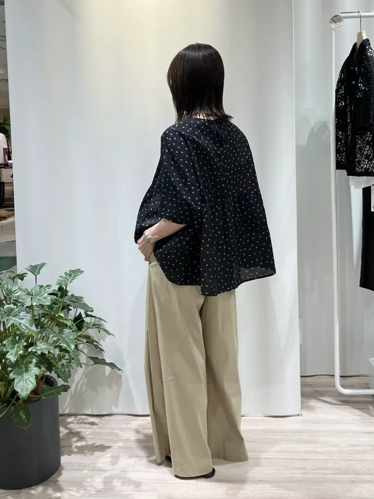 ONWARD CROSSET SELECT 東 コーディネート画像