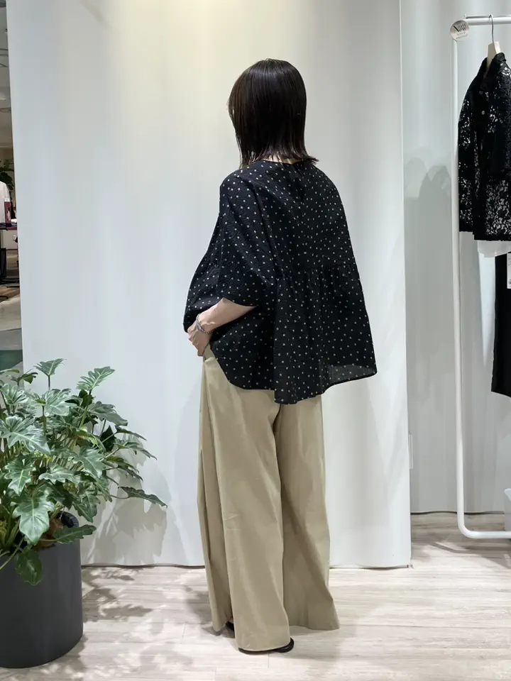 ONWARD CROSSET SELECT 東 コーディネート画像
