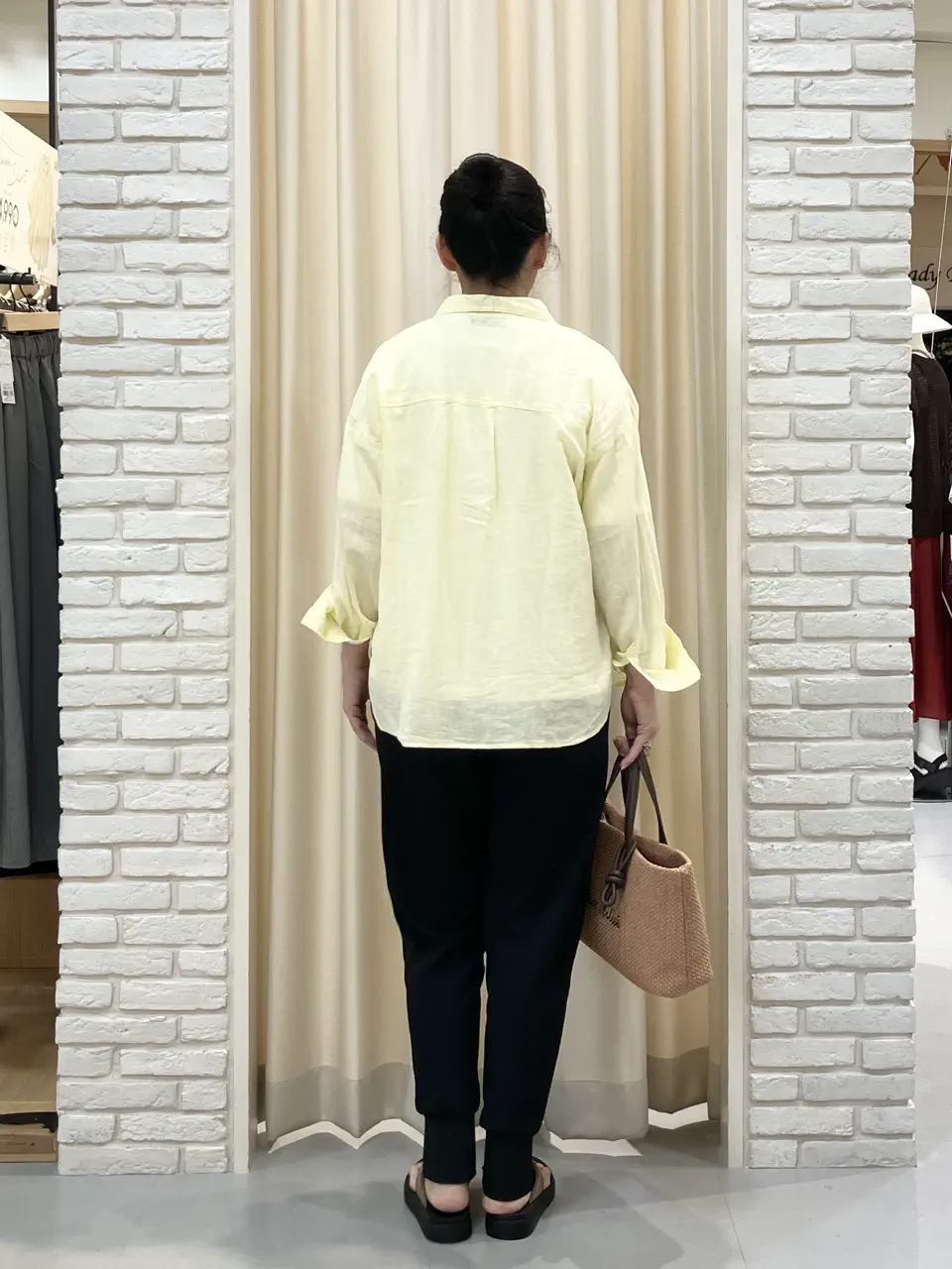 ONWARD CROSSET SELECT 中野 コーディネート画像