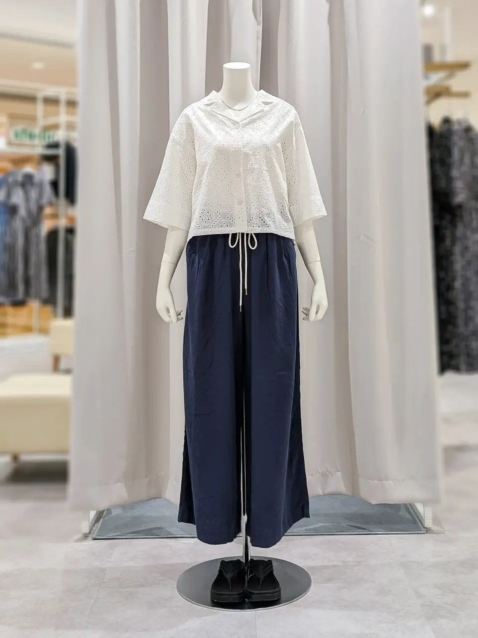 ONWARD CROSSET SELECT 岩田 コーディネート画像