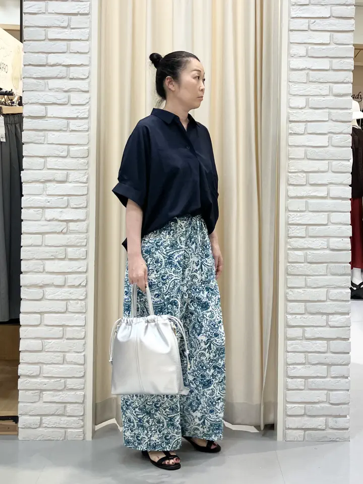 ONWARD CROSSET SELECT 中野 コーディネート画像