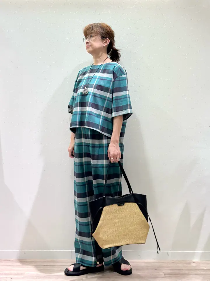 ONWARD CROSSET SELECT 照木 コーディネート画像