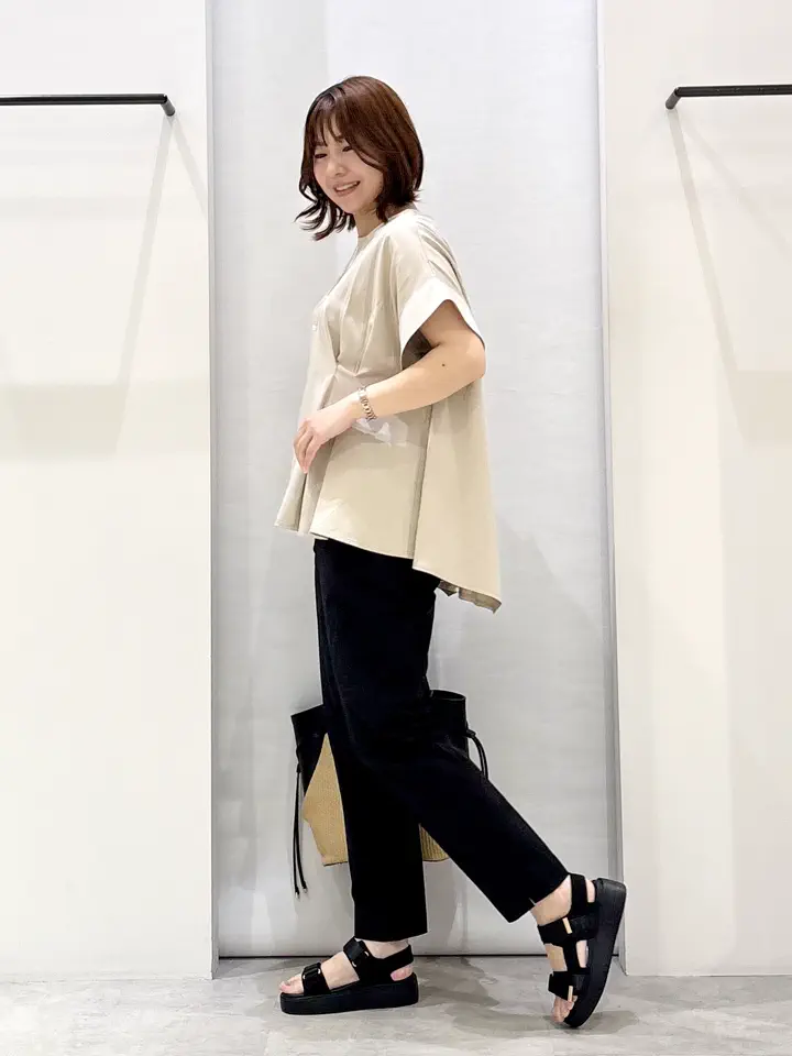ONWARD CROSSET SELECT 横田 コーディネート画像