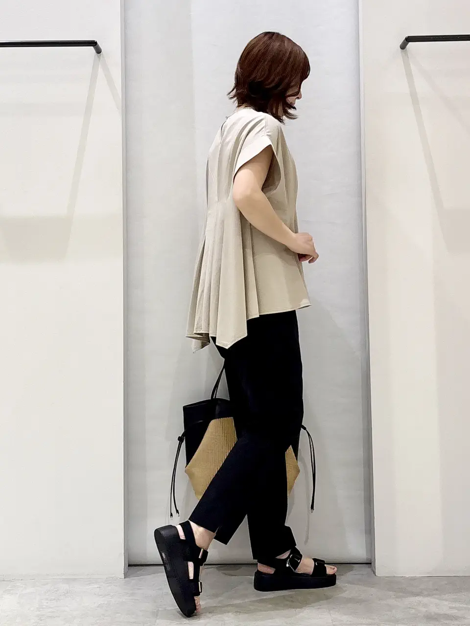 ONWARD CROSSET SELECT 横田 コーディネート画像
