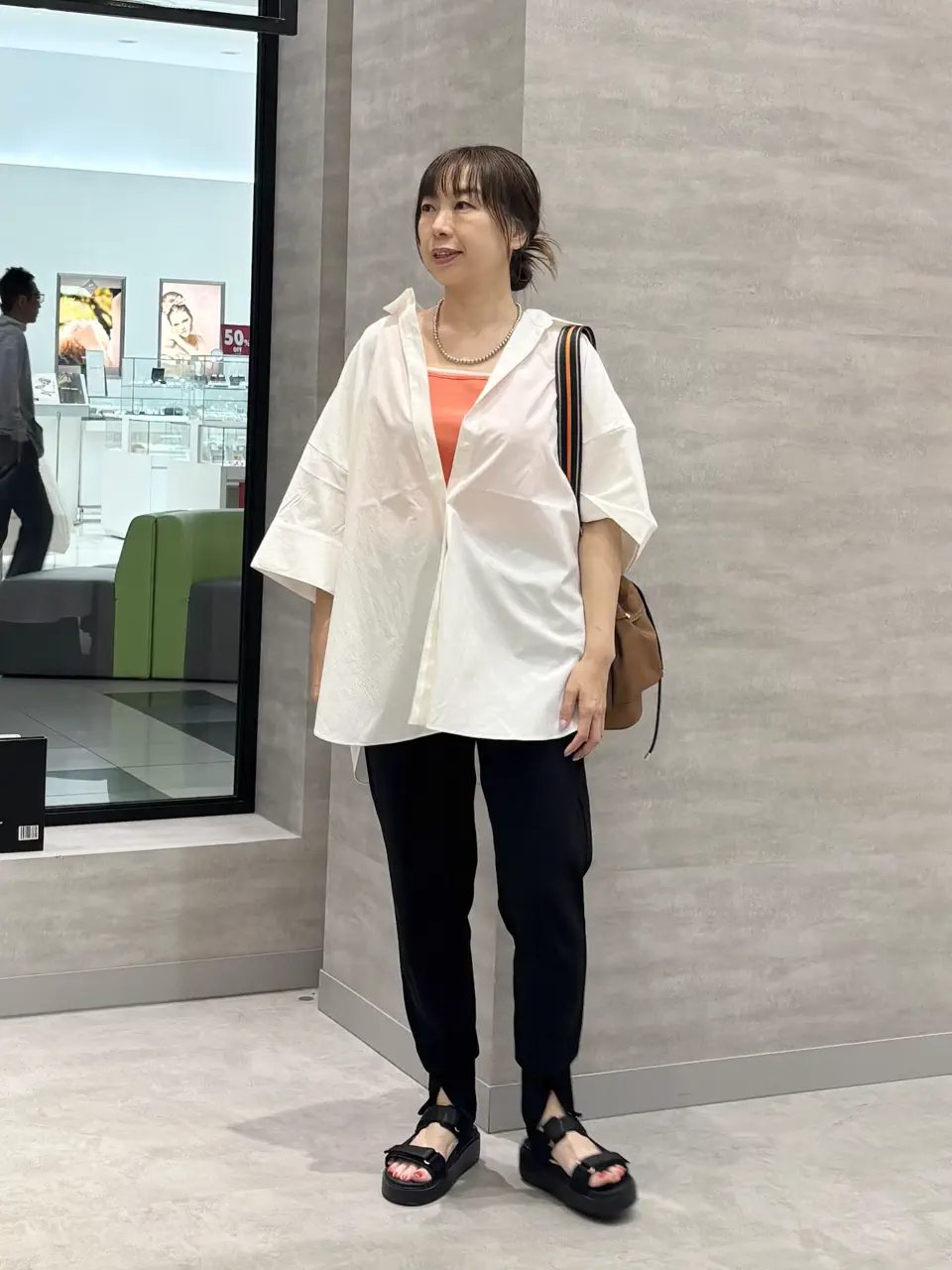  SAKAI コーディネート画像