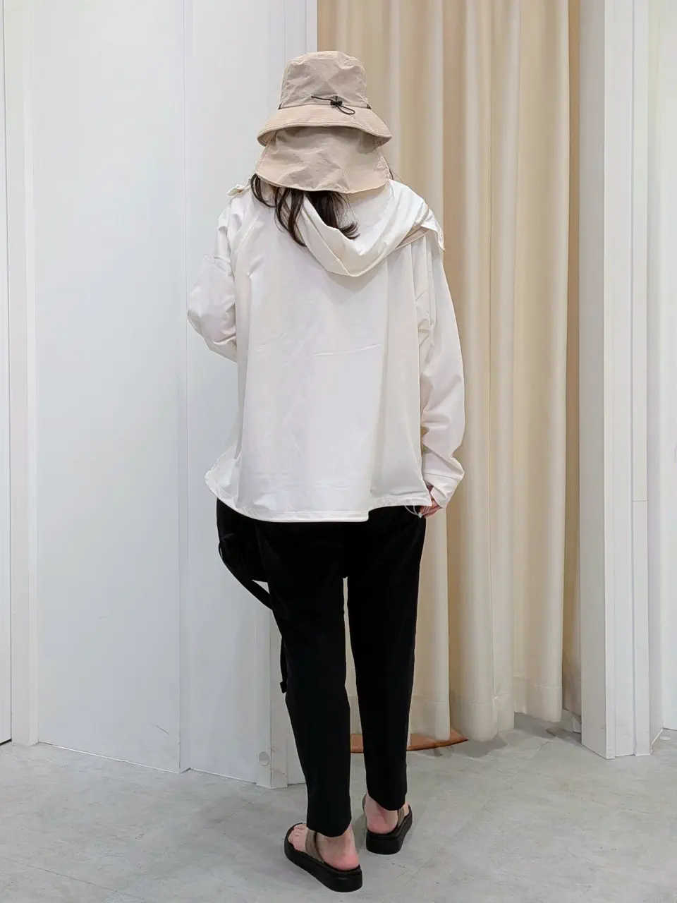 ONWARD CROSSET SELECT 浅岡 コーディネート画像