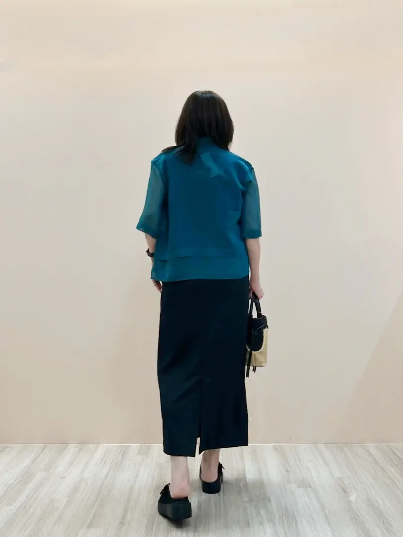 ONWARD CROSSET SELECT azuki コーディネート画像